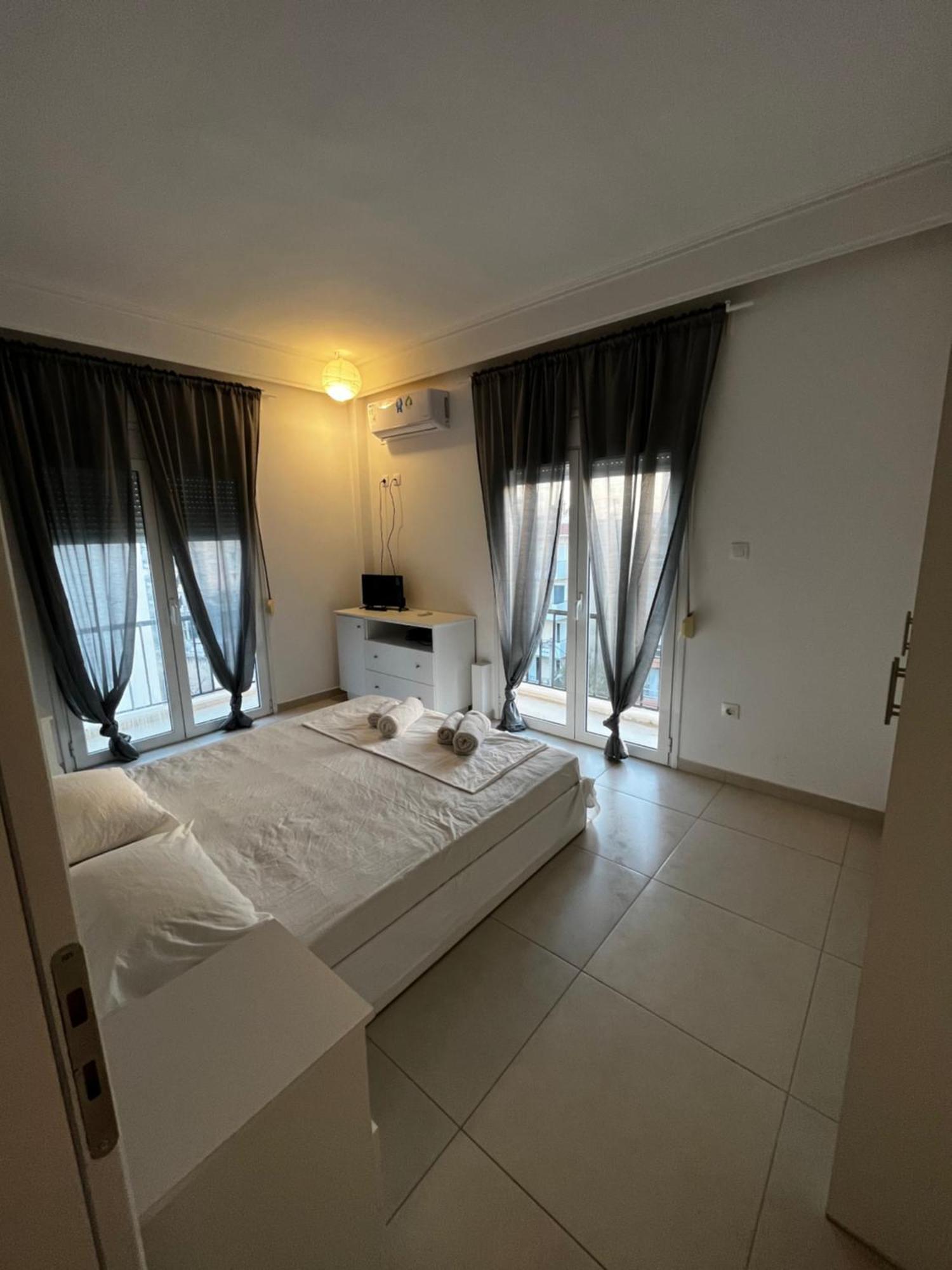 Acropolis View Aparthotel Атина Екстериор снимка